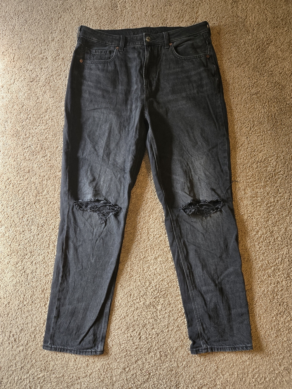 American Eagle Strigid Black Distressed Mom Jeans 14R
